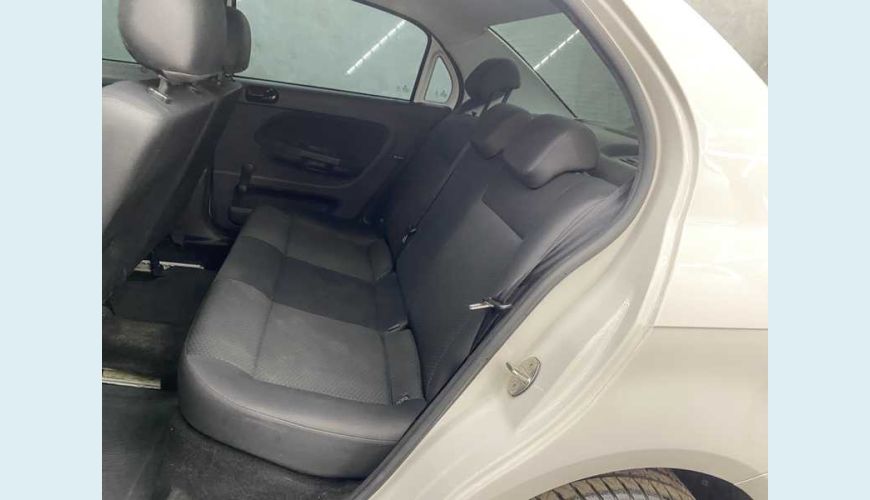 VOLKSWAGEN VOYAGE 1.0 MPI FLEX - BRANCO - 2023 Foto 10 (Grande)