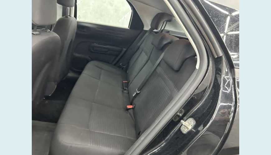 CITROËN C4 CACTUS 1.6 FEEL AUT. FLEX - PRETO - 2022 Foto 10 (Grande)