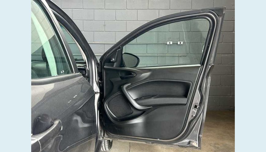 FIAT CRONOS DRIVE 1.0 - CINZA - 2025 Foto 10 (Grande)