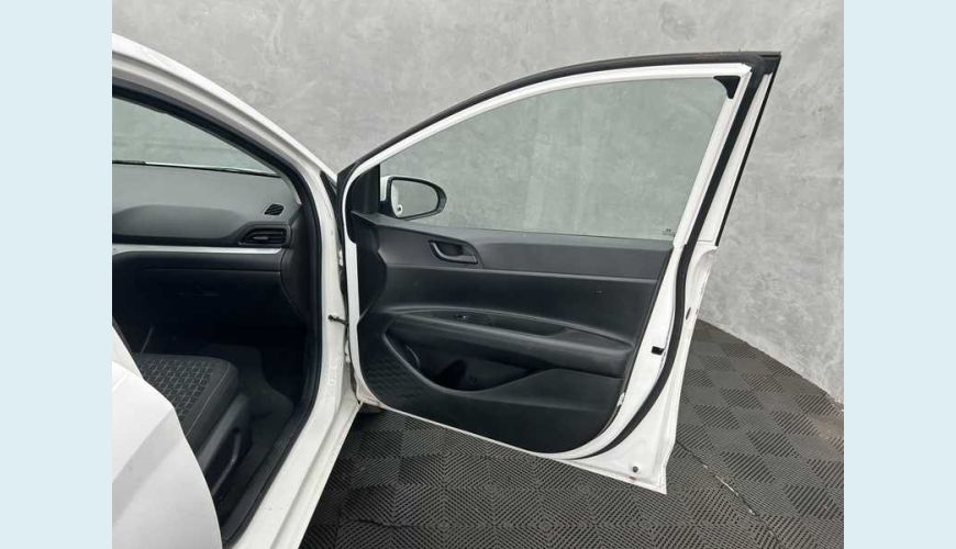 HYUNDAI HB 20 COMFORT 1.0 TGDI (MEC.) - BRANCO - 2023 Foto 10 (Grande)
