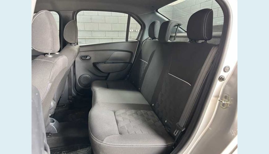 RENAULT LOGAN ZEN 1.0 - PRATA - 2025 Foto 10 (Grande)