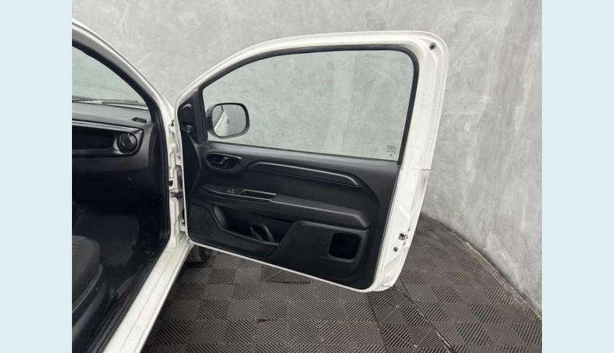 FIAT FIORINO 1.4 ENDURANCE FLEX - BRANCO - 2023 Foto 10 (Grande)