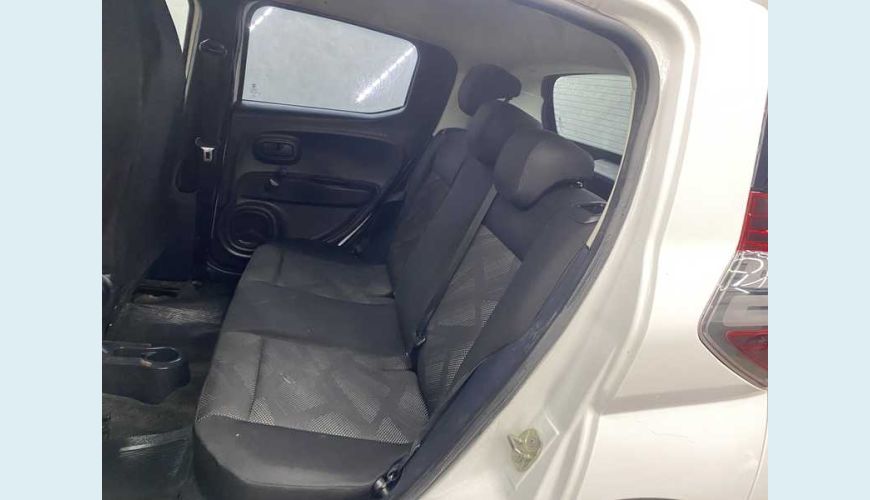 FIAT MOBI LIKE 1.0 FLEX - BRANCO - 2021 Foto 10 (Grande)