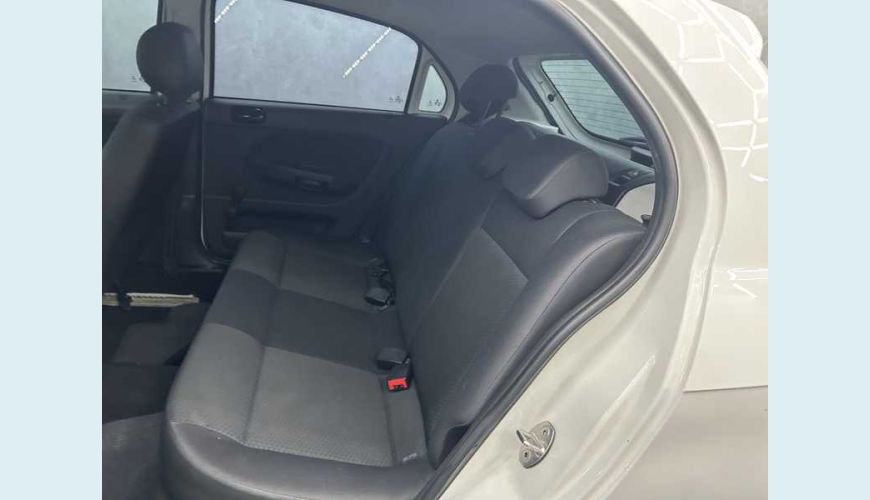 VOLKSWAGEN GOL 1.0 12V FLEX - BRANCO - 2023 Foto 10 (Grande)