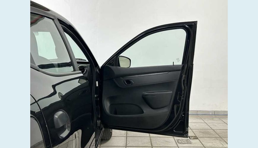 RENAULT KWID ZEN 1.0 12V SCE FLEX - PRETO - 2024 Foto 10 (Grande)