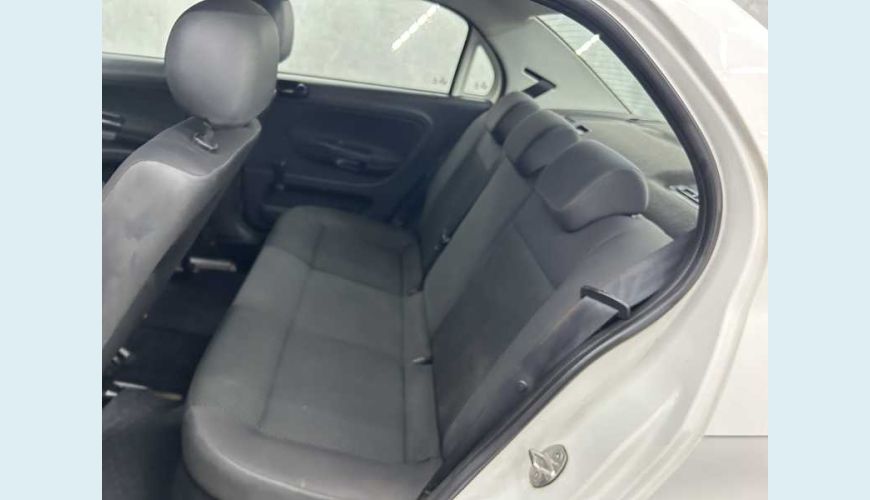 VOLKSWAGEN VOYAGE 1.0 MPI FLEX - BRANCO - 2023 Foto 10 (Grande)