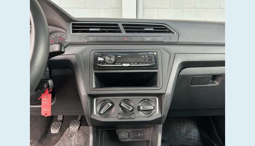 VOLKSWAGEN SAVEIRO ROBUST TOTAL FLEX 16V - BRANCO - 2025 Foto 10 (Grande)