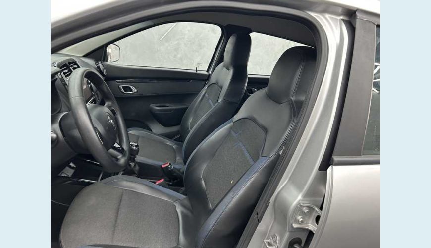 RENAULT KWID INTENSE 1.0 12V SCE FLEX - PRATA - 2023 Foto 10 (Grande)