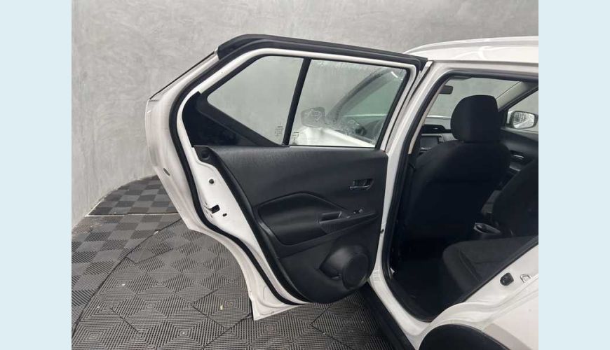 NISSAN KICKS SENSE CVT 1.6 FLEX - BRANCO - 2024 Foto 10 (Grande)