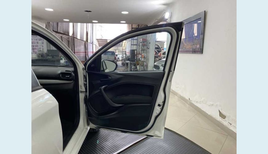 FIAT ARGO DRIVE 1.0 FIREFLY FLEX - BRANCO - 2020 Foto 10 (Grande)