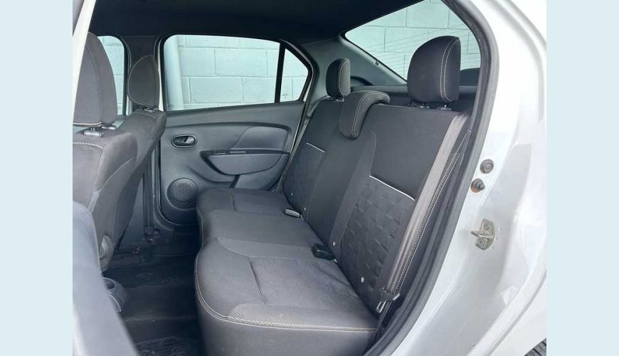 RENAULT LOGAN ZEN 1.0 - BRANCO - 2025 Foto 10 (Grande)