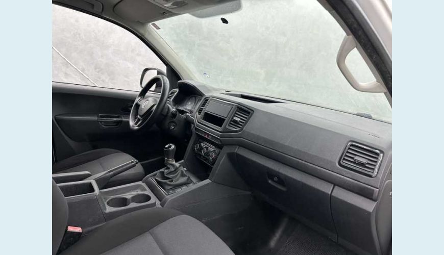 VOLKSWAGEN AMAROK 2.0 S 4X4 TDI CS - BRANCO - 2019 Foto 10 (Grande)