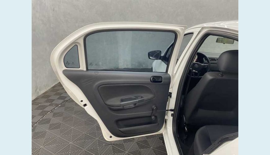 VOLKSWAGEN VOYAGE 1.0 MPI FLEX - BRANCO - 2023 Foto 10 (Grande)