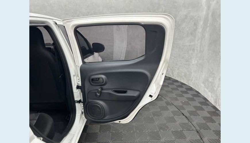 FIAT MOBI LIKE 1.0 FLEX - BRANCO - 2022 Foto 10 (Grande)