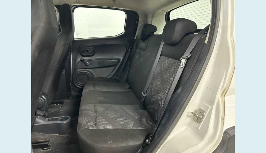 FIAT MOBI LIKE 1.0 - BRANCO - 2024 Foto 10 (Grande)