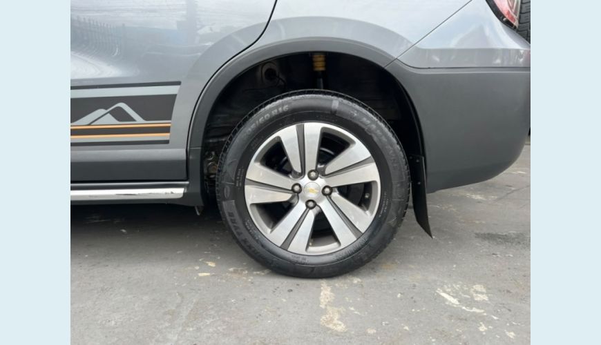 CHEVROLET SPIN - CINZA - 2018 Foto 10 (Grande)