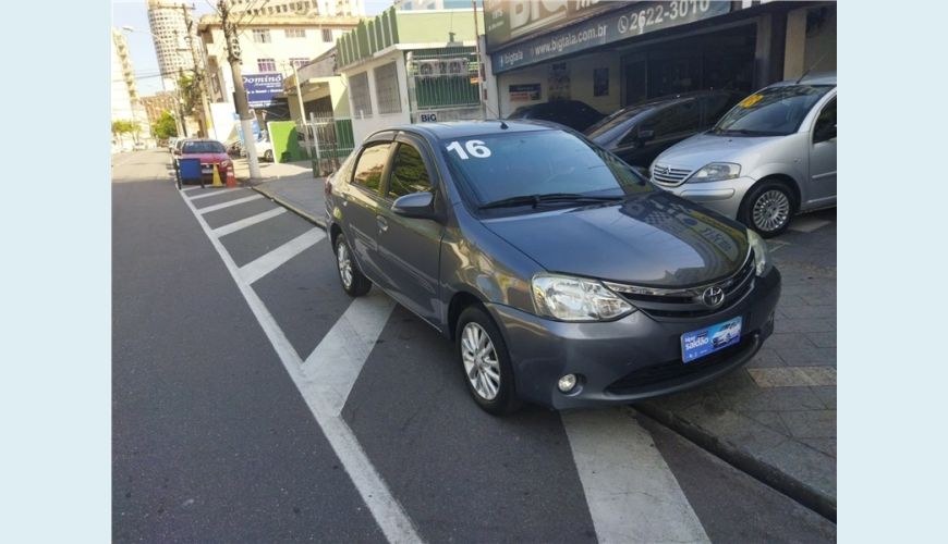 TOYOTA ETIOS 1.5 XLS SEDAN 16V FLEX 4P MANUAL - CINZA - 2016 Foto 2 (Grande)