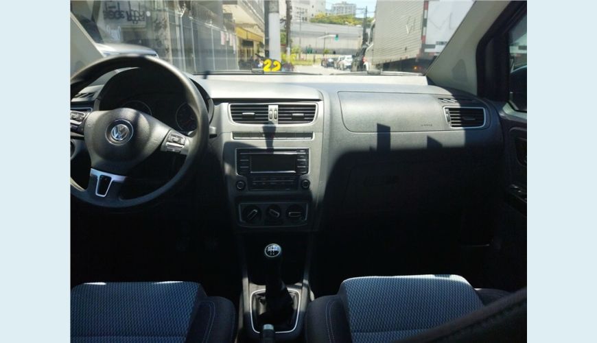 VOLKSWAGEN FOX 1.0 MI BLUEMOTION 8V FLEX 4P MANUAL - PRETO - 2014 Foto 2 (Grande)