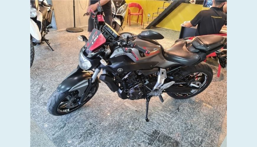 YAMAHA MT-07 - CINZA - 2016 Foto 2 (Grande)
