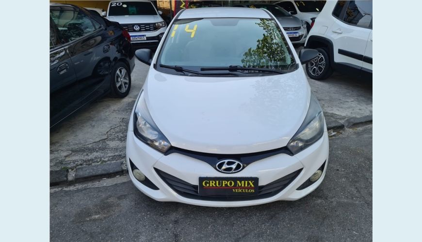 HYUNDAI HB 20S 1.6 PREMIUM 16V FLEX 4P MANUAL - BRANCO - 2014 Foto 2 (Grande)