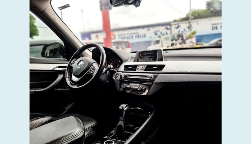 BMW X1 2.0 16V TURBO ACTIVEFLEX XDRIVE25I SPORT 4P AUT. - BRANCO - 2017 Foto 2 (Grande)