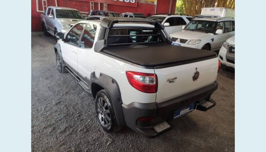 FIAT STRADA 1.8 MPI ADVENTURE CD 16V FLEX 3P MANUAL - BRANCO - 2020 Foto 2 (Grande)