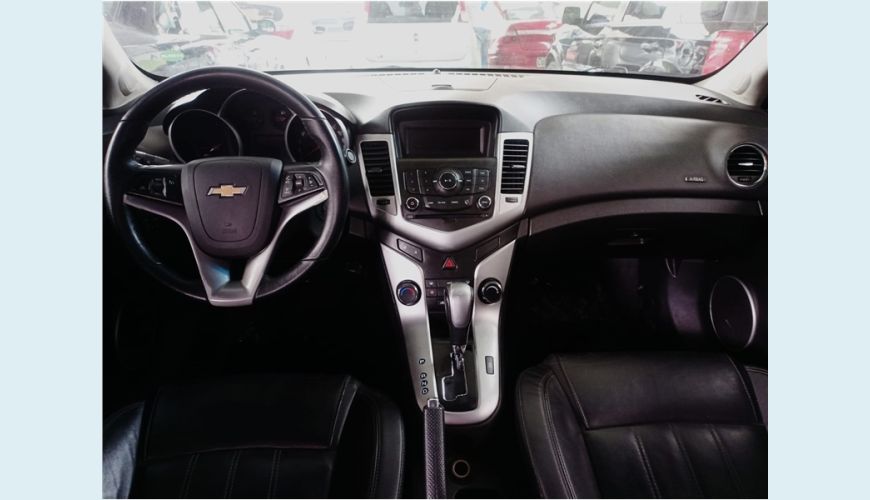 CHEVROLET CRUZE 1.8 LT 16V FLEX 4P AUT. - PRETO - 2014 Foto 2 (Grande)