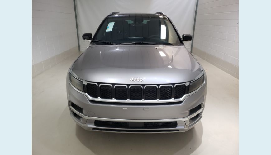 JEEP COMMANDER 2.0 TD380 TURBO DIESEL OVERLAND AT9 - PRATA - 2023 Foto 2 (Grande)