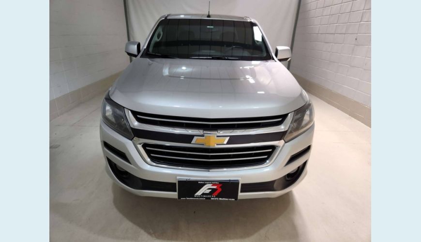 CHEVROLET S-10 2.8 LT 4X4 CD 16V TURBO DIESEL 4P AUT. - PRATA - 2017 Foto 2 (Grande)