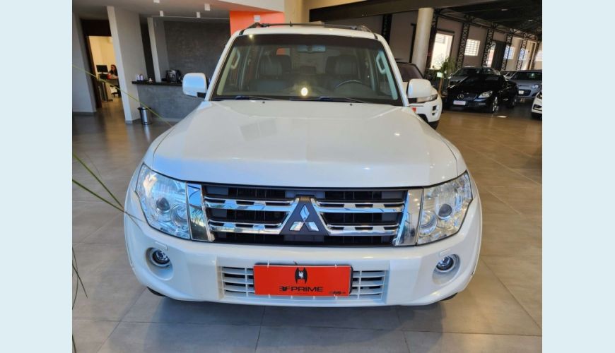 MITSUBISHI PAJERO FULL 3.2 HPE 4X4 16V TURBO INTERCOOLER DIESEL 4P AUT. - BRANCO - 2014 Foto 2 (Grande)