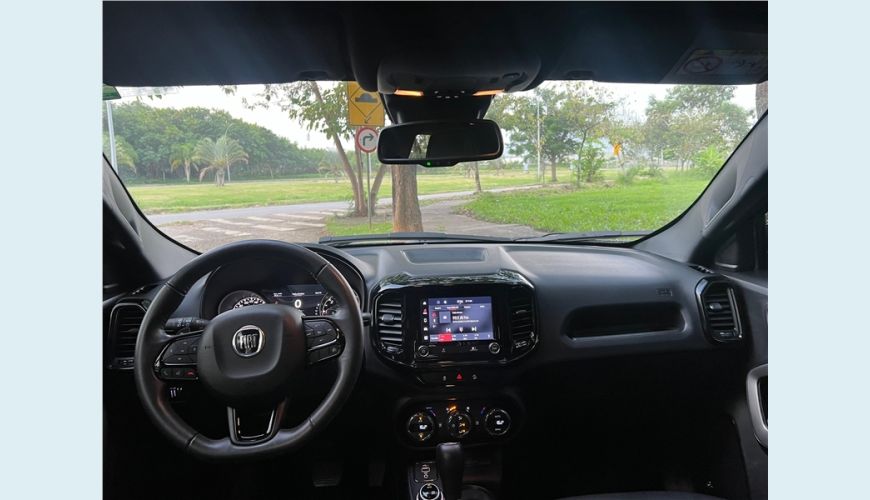 FIAT TORO 2.0 16V TURBO DIESEL ULTRA 4WD AT9 - N/D - 2021 Foto 2 (Grande)