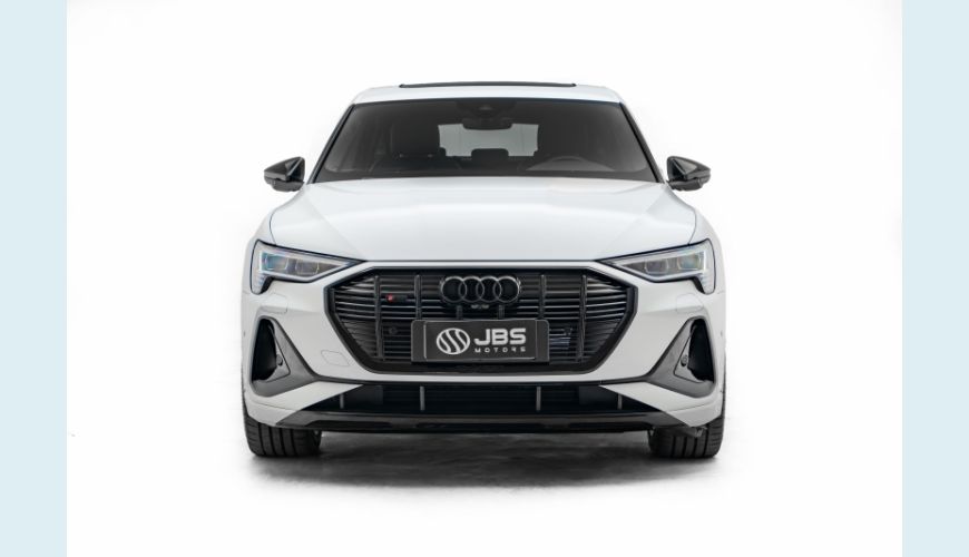 AUDI E-TRON ELÉTRICO SPORTBACK PERFORMANCE QUATTRO - BRANCO - 2023 Foto 2 (Grande)