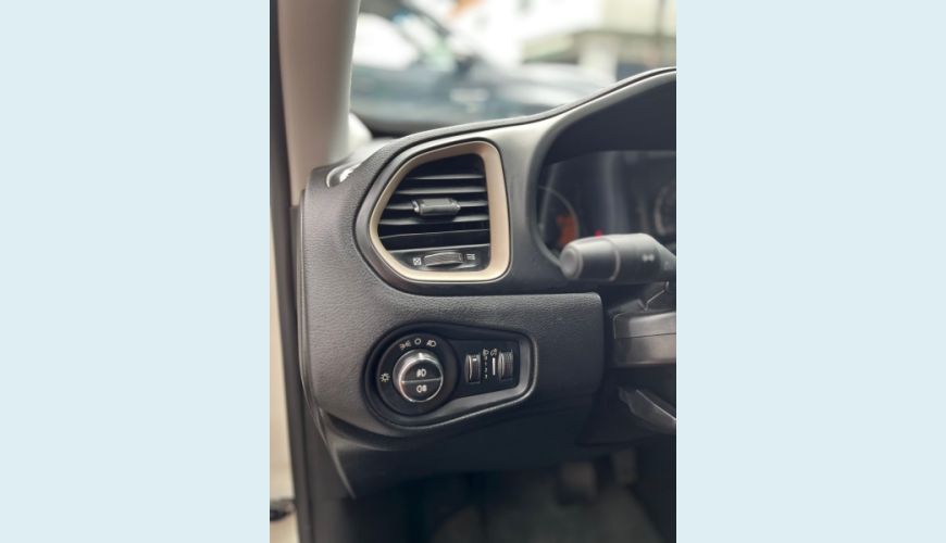 JEEP RENEGADE 2.0 16V TURBO DIESEL SPORT 4P 4X4 AUT. - BRANCO - 2016 Foto 2 (Grande)