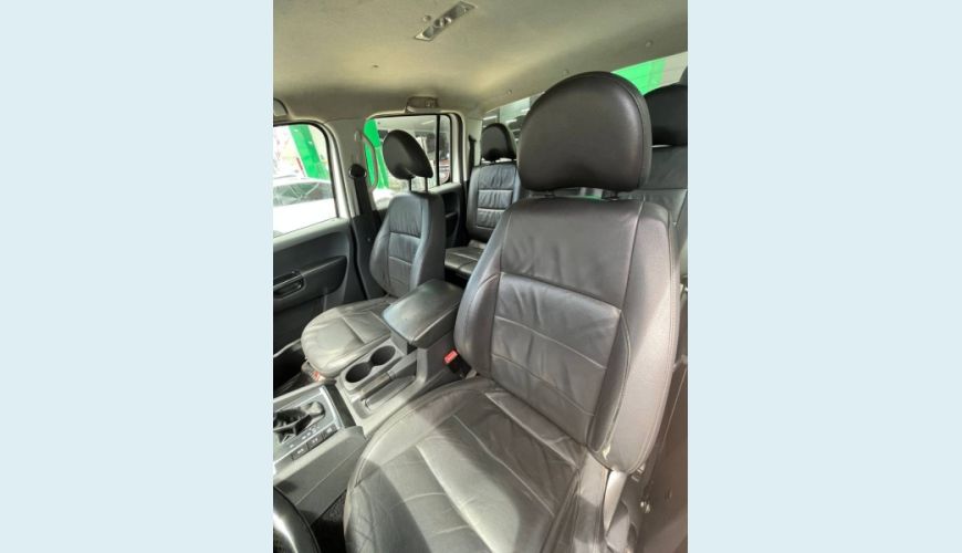 VOLKSWAGEN AMAROK 2.0 HIGHLINE 4X4 CD 16V TURBO INTERCOOLER DIESEL 4P AUT. - BRANCO - 2013 Foto 2 (Grande)