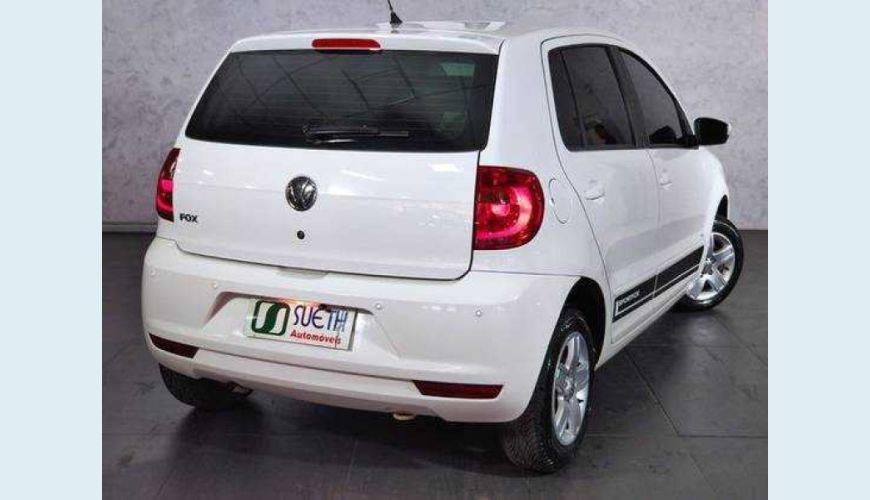 VOLKSWAGEN FOX 1.0 TEC FLEX 4P - BRANCO - 2014 Foto 2 (Grande)