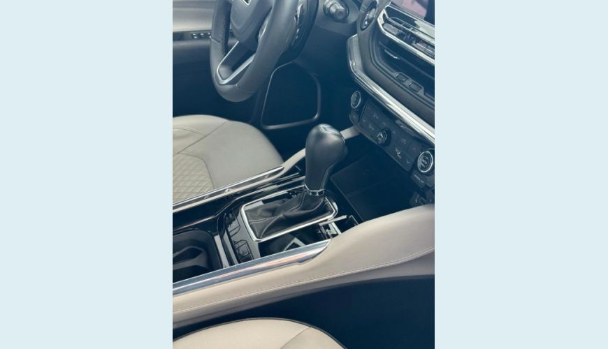 JEEP COMMANDER 1.3 T270 TURBO FLEX LIMITED AT6 - CINZA - 2022 Foto 2 (Grande)