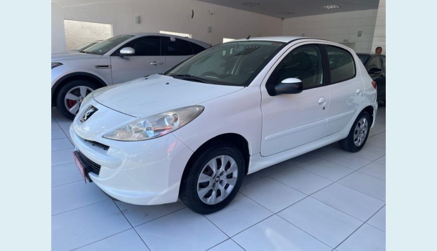 PEUGEOT 207 1.4 ACTIVE 8V FLEX 4P MANUAL - BRANCO - 2014 Foto 2 (Grande)