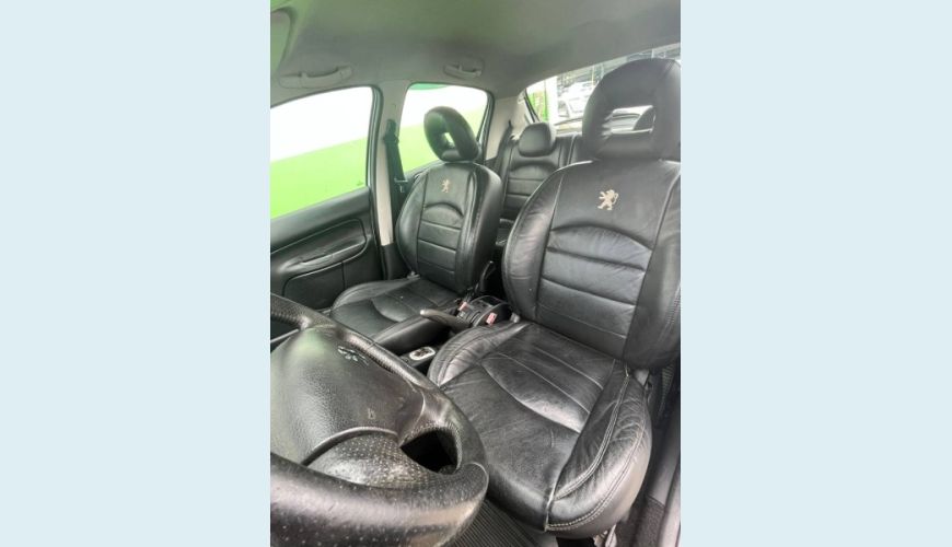 PEUGEOT 207 1.6 XS SW 16V FLEX 4P AUT. - BRANCO - 2013 Foto 2 (Grande)