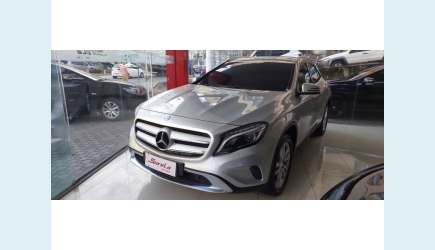 MERCEDES-BENZ GLA 200 1.6 CGI ADVANCE 16V TURBO FLEX 4P AUT. - N/D - 2016 Foto 2 (Grande)