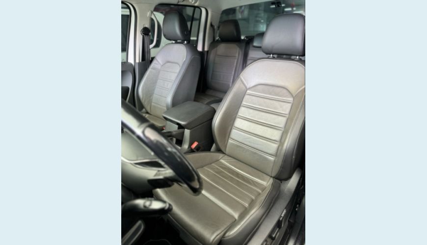 VOLKSWAGEN AMAROK 3.0 V6 TDI DIESEL HIGHLINE CD 4MOTION AUT. - BRANCO - 2022 Foto 2 (Grande)
