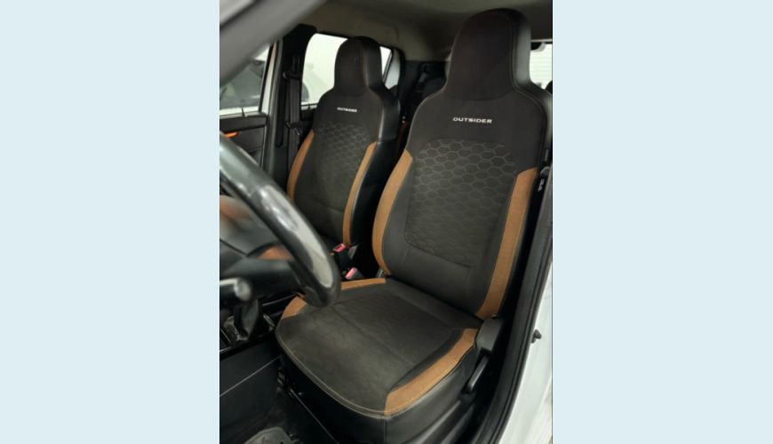 RENAULT KWID 1.0 12V SCE FLEX OUTSIDER MANUAL - BRANCO - 2022 Foto 2 (Grande)