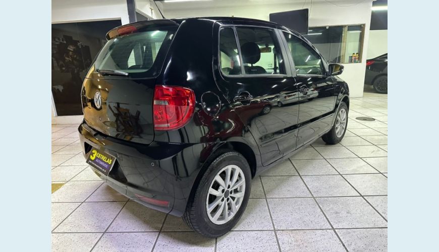 VOLKSWAGEN FOX 1.0 MI 8V FLEX 4P MANUAL - N/D - 2014 Foto 2 (Grande)