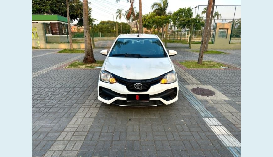 TOYOTA ETIOS 1.3 X 16V FLEX 4P MANUAL - N/D - 2020 Foto 2 (Grande)