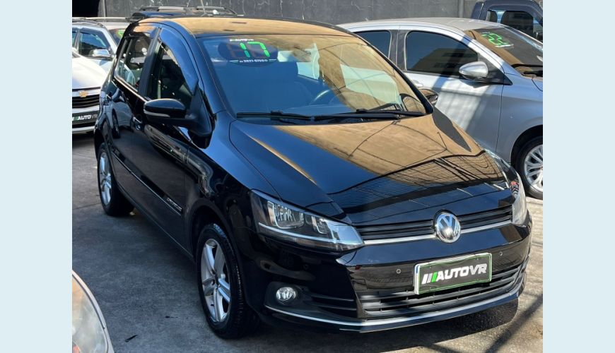 VOLKSWAGEN FOX COMFORTLINE 1.0 FLEX 12V 5P - PRETO - 2017 Foto 2 (Grande)