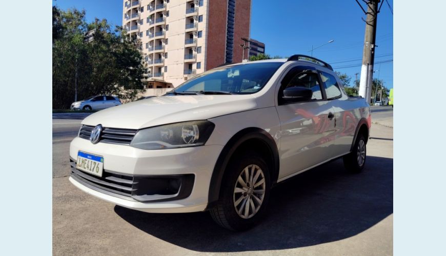 VOLKSWAGEN SAVEIRO TRENDLINE 1.6 MSI CD FLEX - BRANCO - 2015 Foto 2 (Grande)