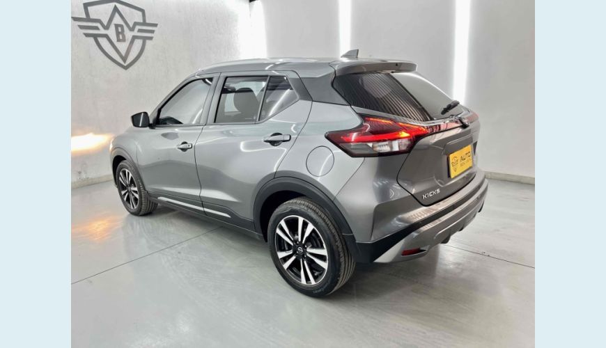NISSAN KICKS - CINZA - 2023 Foto 2 (Grande)
