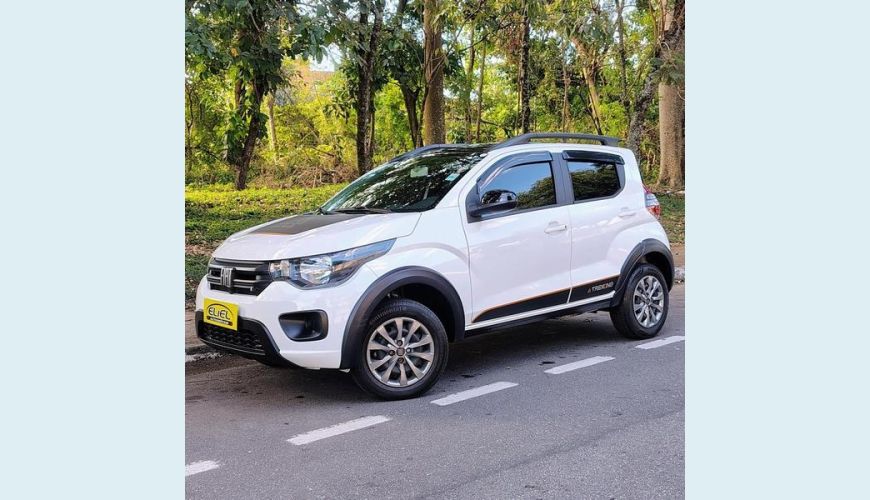 FIAT MOBI TREKKING 1.0MT - BRANCO - 2023 Foto 2 (Grande)