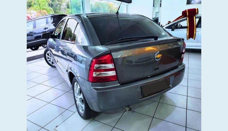 CHEVROLET ASTRA HB 4P ADVANTAGE - CINZA - 2011 Foto 2 (Grande)