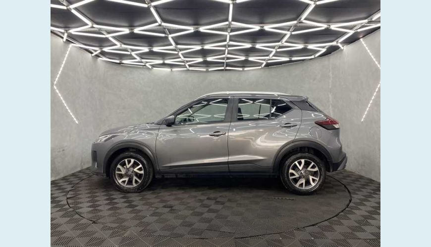 NISSAN KICKS SENSE 1.6 FLEX AUT. - CINZA - 2022 Foto 2 (Grande)