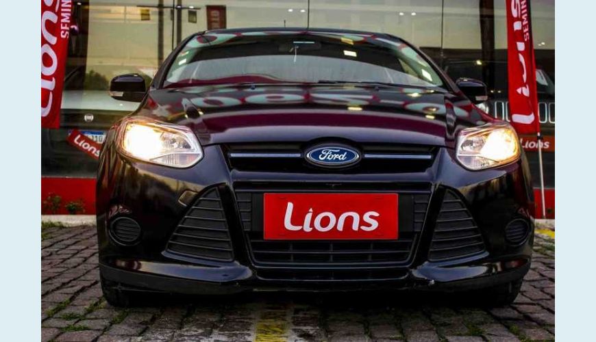 FORD FOCUS HATCH SE 2.0 16V POWERSHIFT - PRETO - 2015 Foto 2 (Grande)